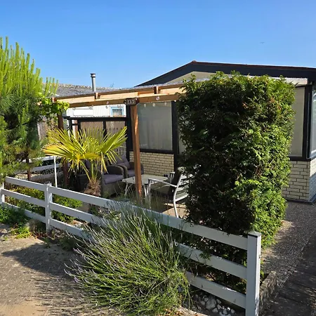 Dom wakacyjny Lazy Near Hoek Holland *